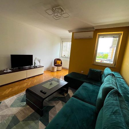 Apartman Ruby Doboj Exteriör bild